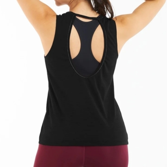 NIKE Yoga Dri-FIT Lurex Tank In Black - Picture 2 of 8
